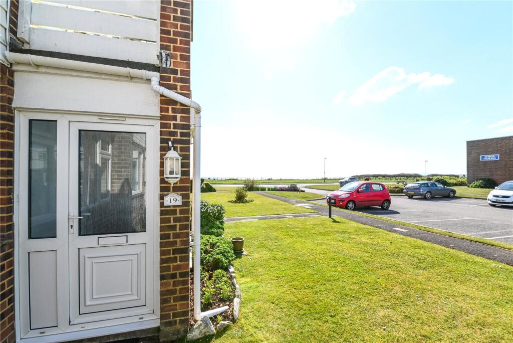 Additional image 9 of White Horses, Marine Drive, Barton on Sea, Hampshire, BH25