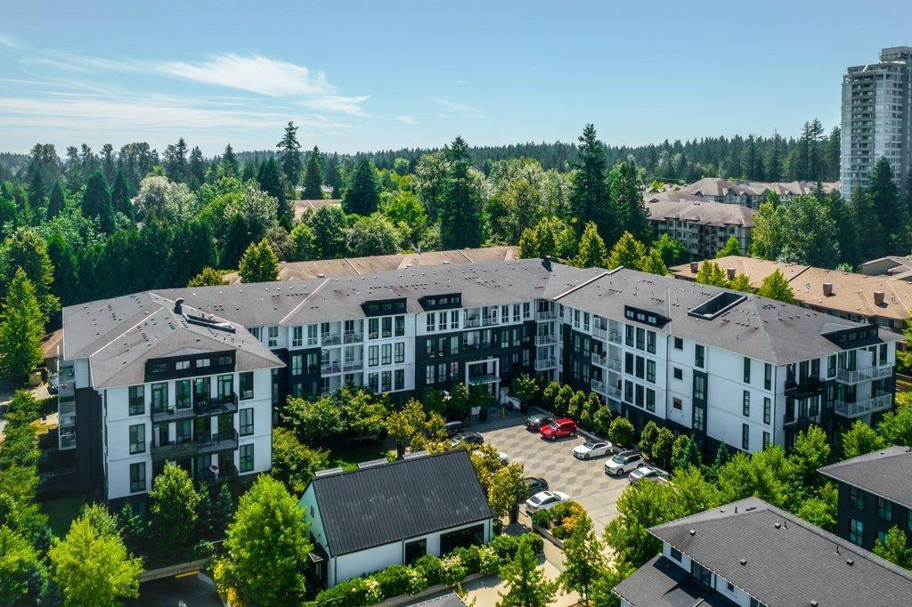 413 14968 101A AVENUE|Surrey, British Columbia V3R0E8