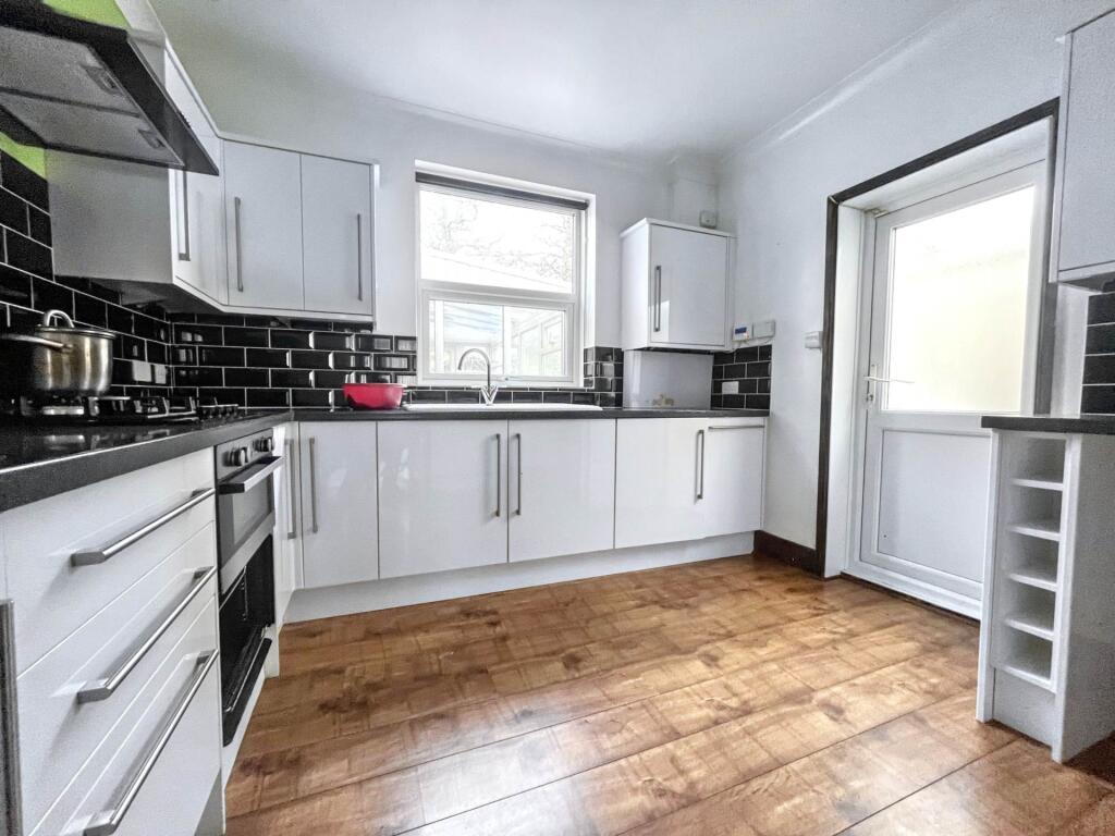 Additional image 5 of Opposite Castle Point , Bournemouth BH8 9PQ