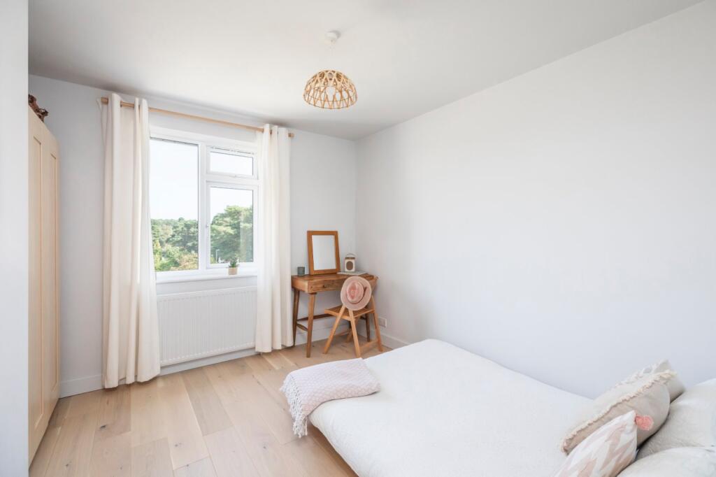 Additional image 17 of Woodleaze Close, Broadstone, Dorset, BH18