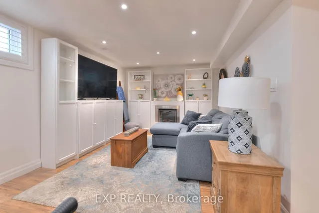 Additional image 29 of 65 Belleview Ave