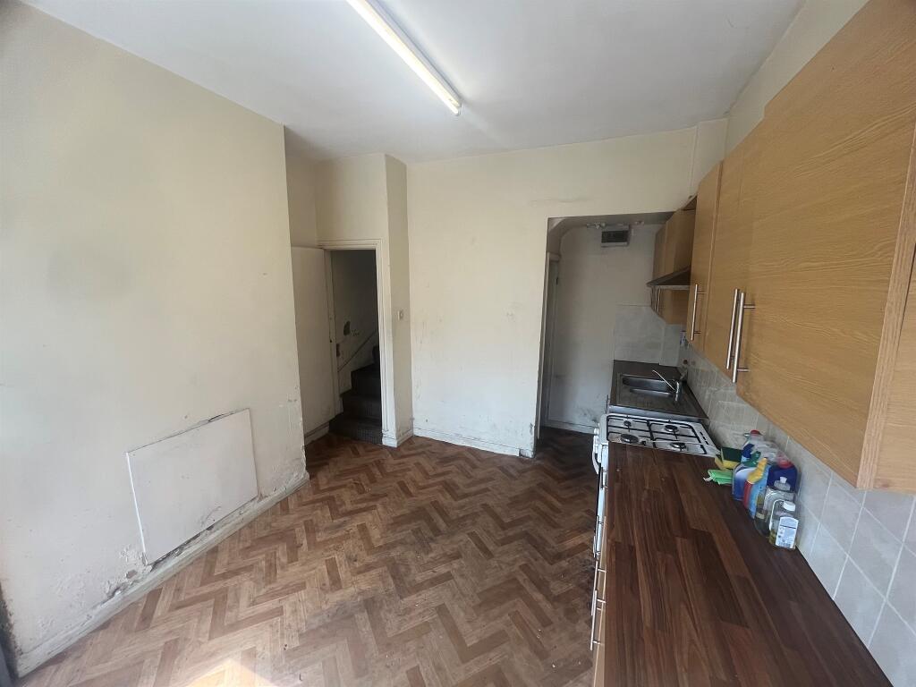 Additional image 9 of Greaves Street, Bradford