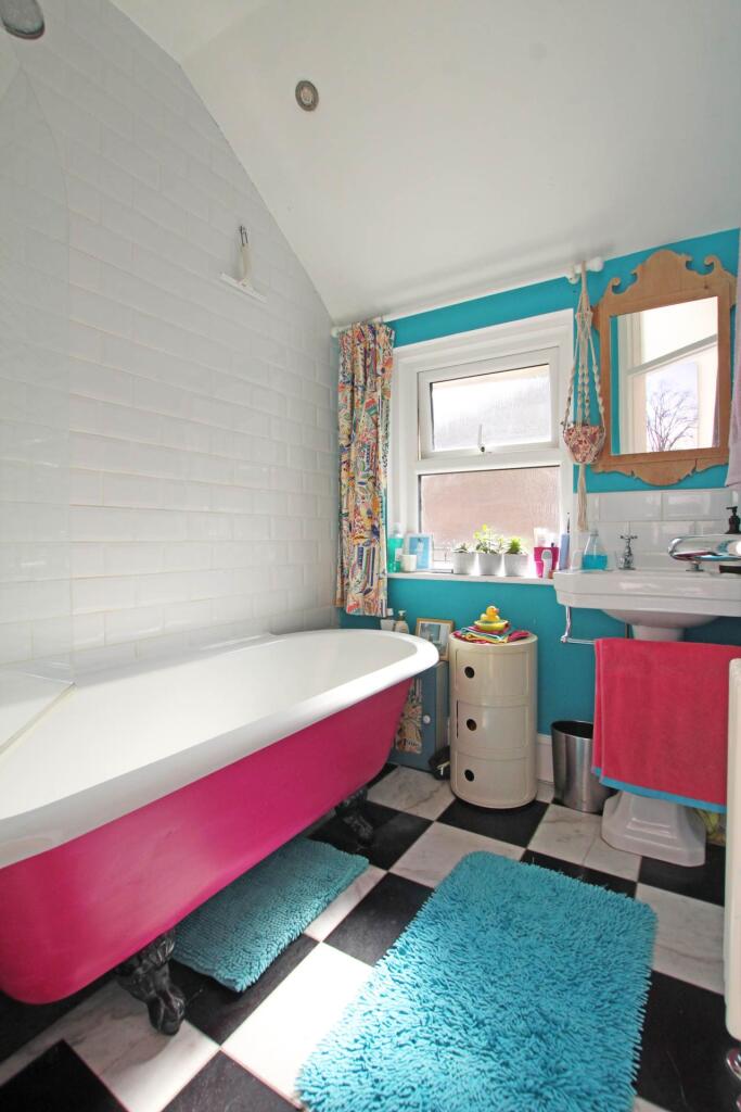 Additional image 10 of Vicarage Road, Eastbourne, BN20 8AT