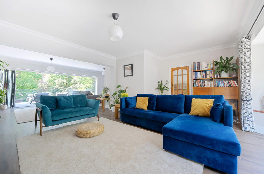 Additional image 9 of Lymington Road, Highcliffe, Christchurch, BH23