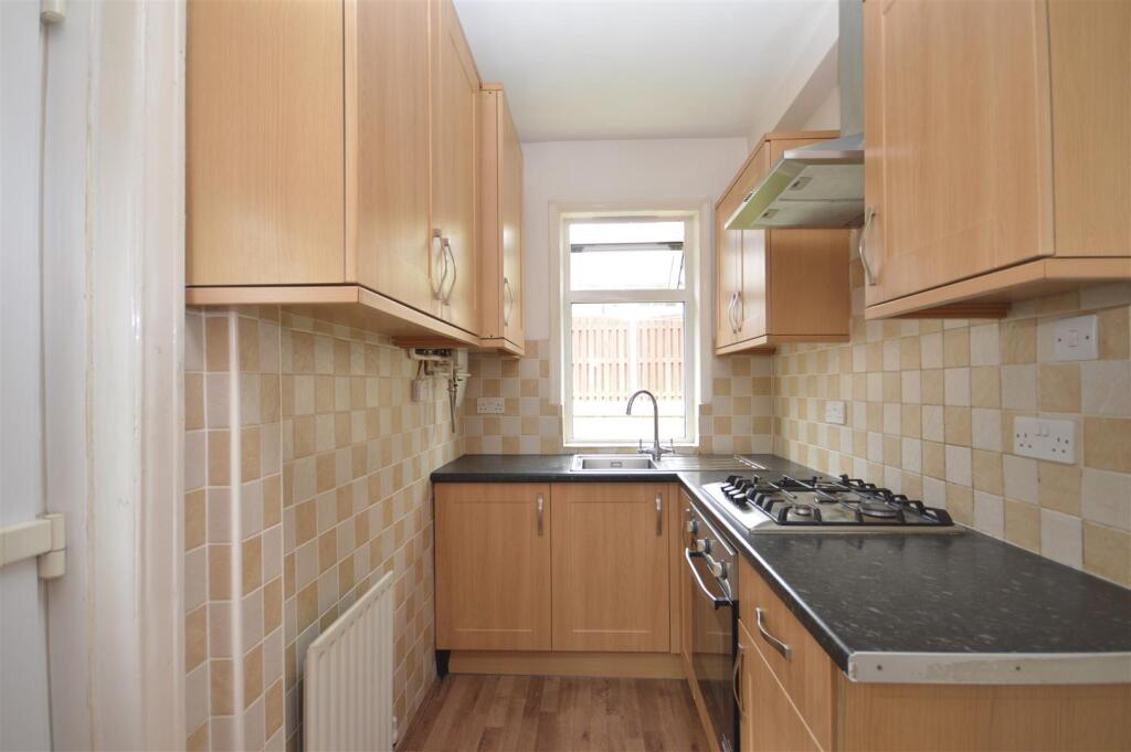Additional image 3 of Thoresby Grove, Bradford