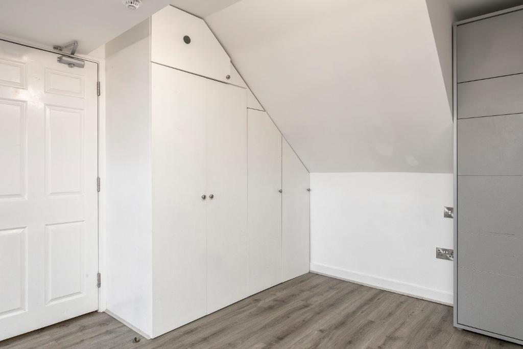 Additional image 8 of South Street, Eastbourne, BN21 4UT