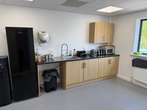 Additional image 4 of Unit 1, Oxford Court, Oxford Road, Gomersal