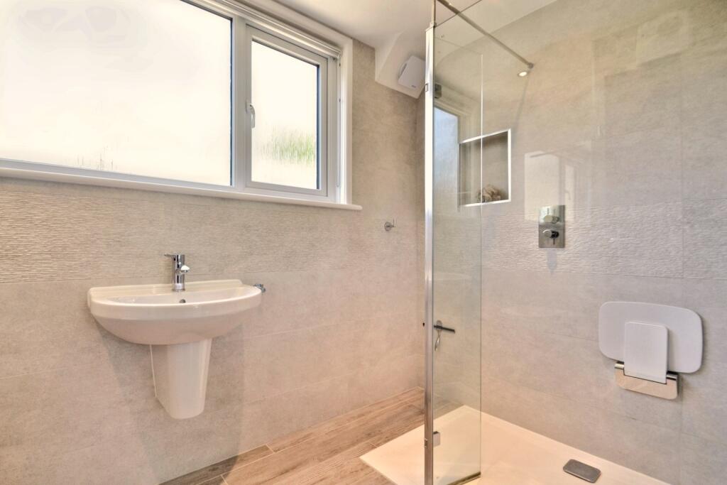 Additional image 14 of Broadstone