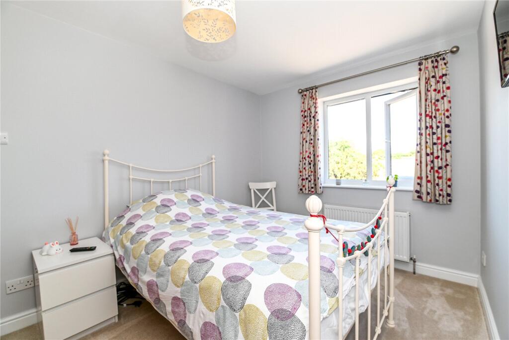 Additional image 7 of Akeshill Close, New Milton, Hampshire, BH25