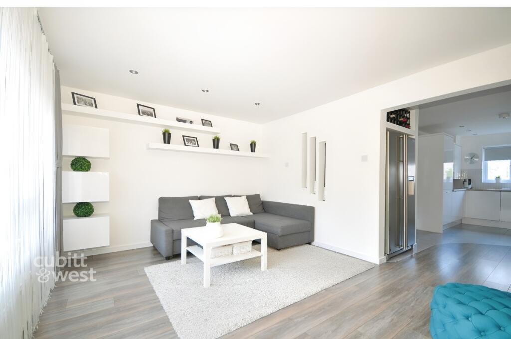 Additional image 3 of Giles Close Yapton BN18