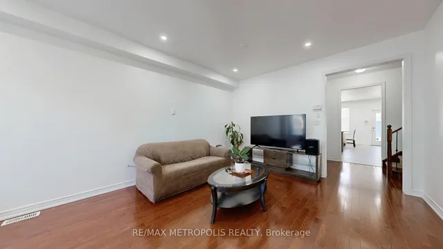 Additional image 5 of 301 Cook Rd