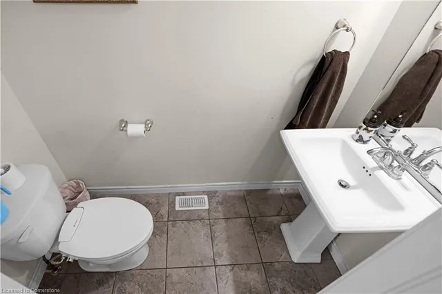 Additional image 7 of 38 Elmbank Trail