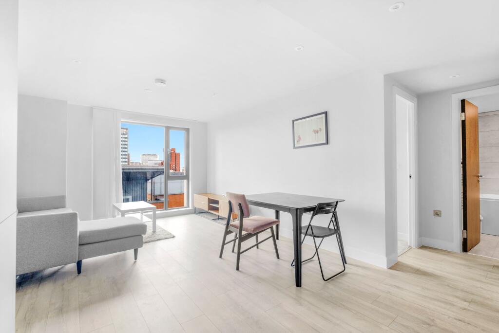 Additional image 2 of Apartment ,  Broad Street, Birmingham