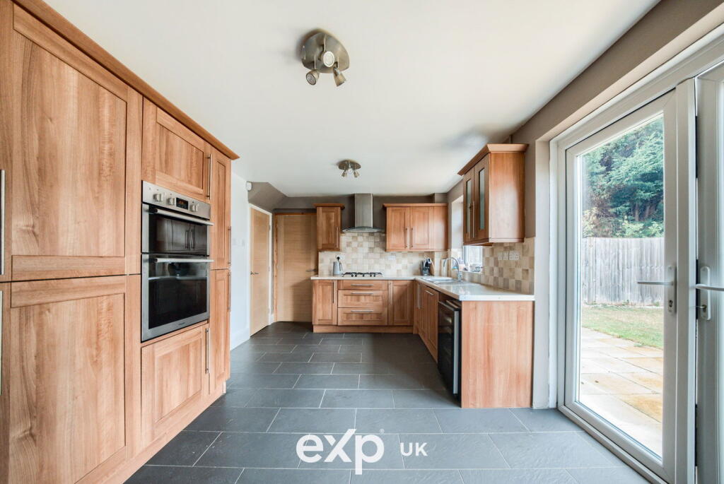 Additional image 4 of Hall Dale Close, Hall Green