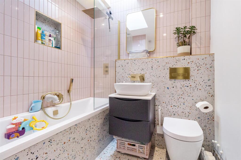 Additional image 11 of Wallace Mews Wallace Avenue, Worthing