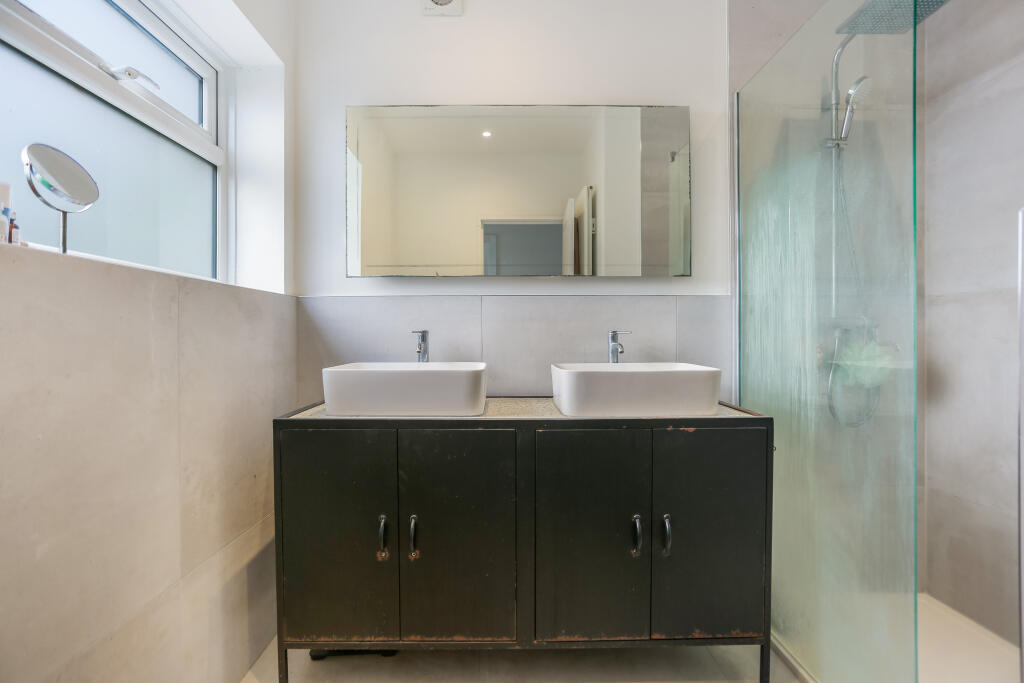 Additional image 8 of Sunnydale Close, Brighton, BN1