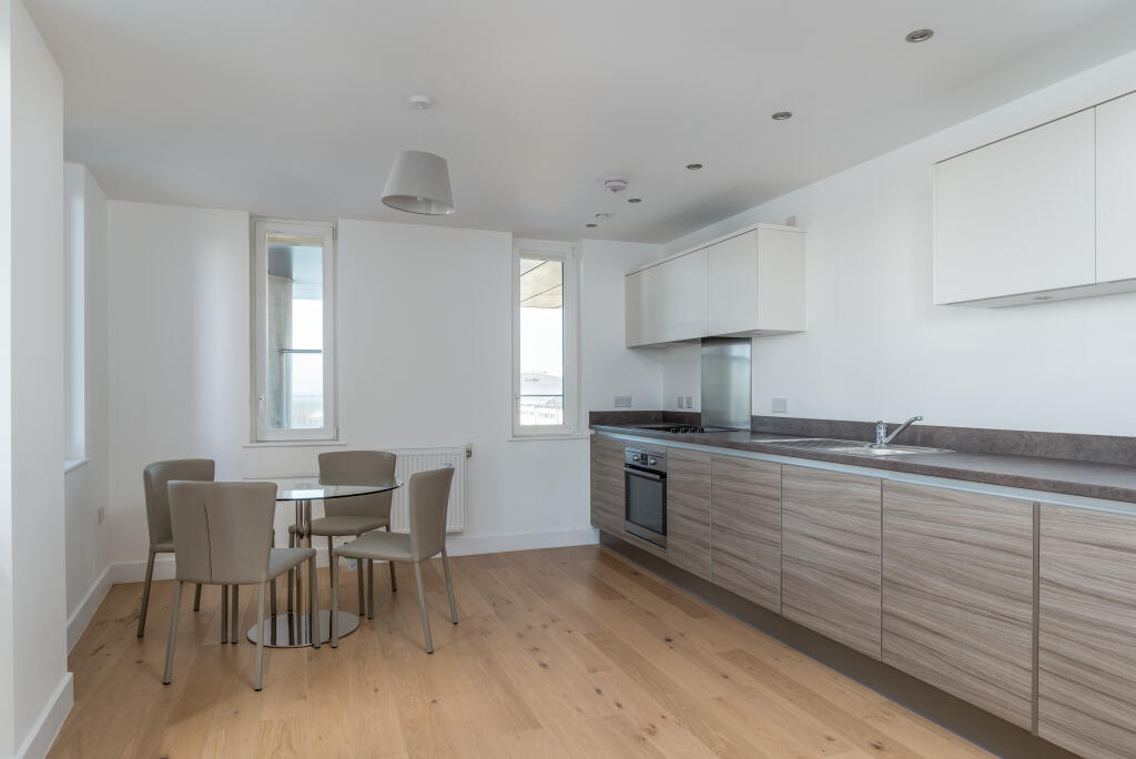 Additional image 3 of Sirius 6 The Boardwalk