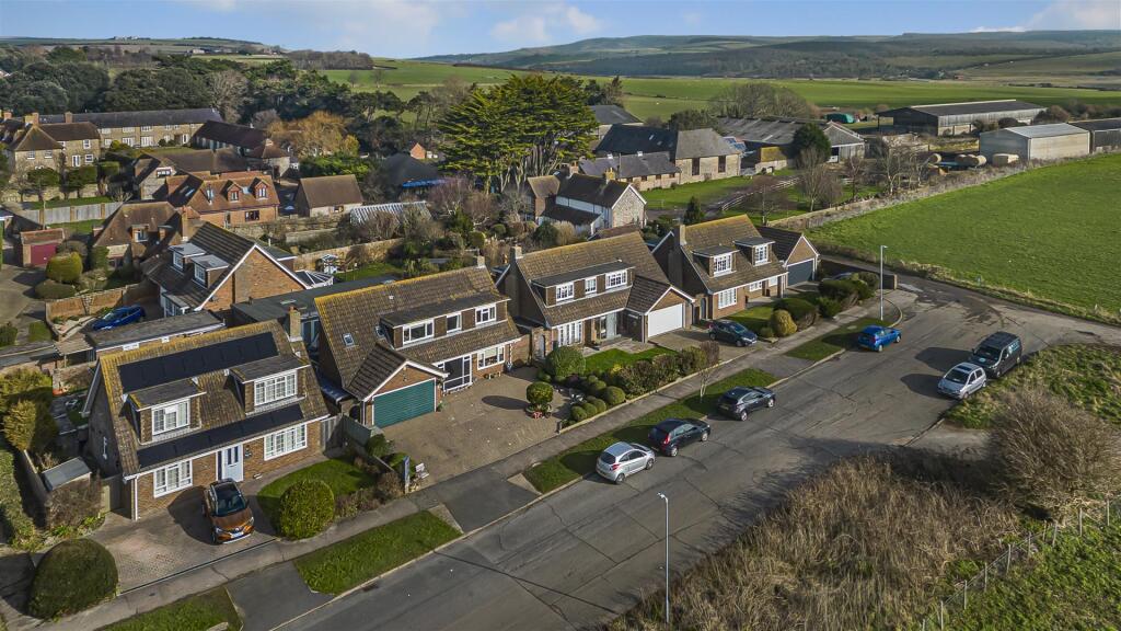 Additional image 12 of Chyngton Way, Seaford