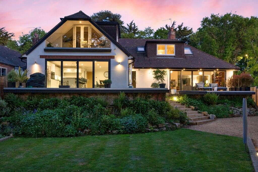 Additional image 32 of Lymington Road, Highcliffe, Christchurch, BH23