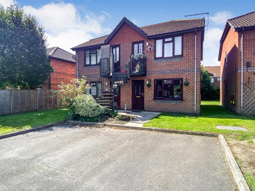 Britannia Court, Rosemary Gardens, Poole