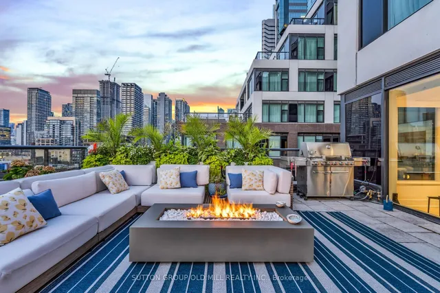 Additional image 38 of 455 Wellington St Unit 711