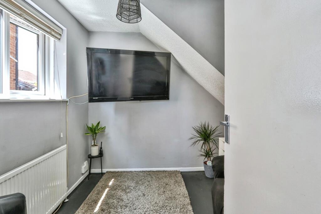Additional image 15 of Sandpiper Close, Poole, Dorset, BH17