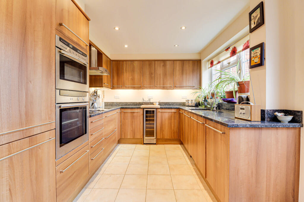 Additional image 3 of Cranbourne Drive, Harpenden, Hertfordshire, AL5