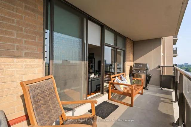 Additional image 18 of 135 Marlee Ave Unit 1202