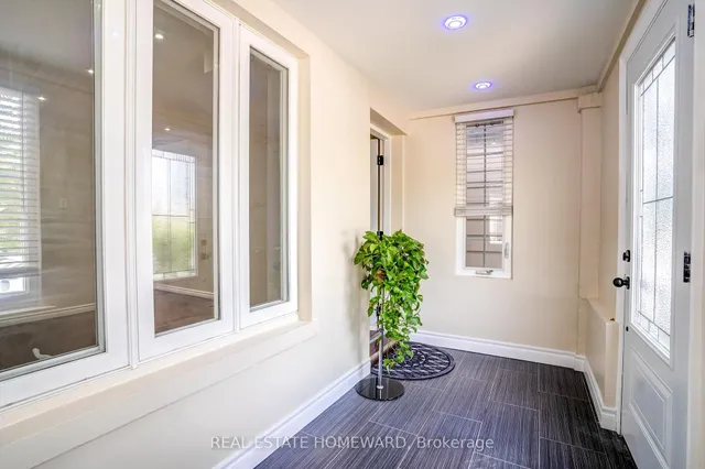 Additional image 3 of 231 Donlands Ave