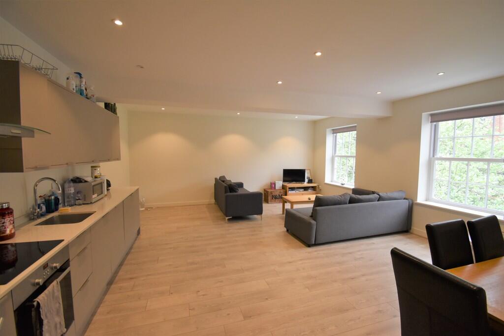 Additional image 2 of Stonehills, Welwyn Garden City