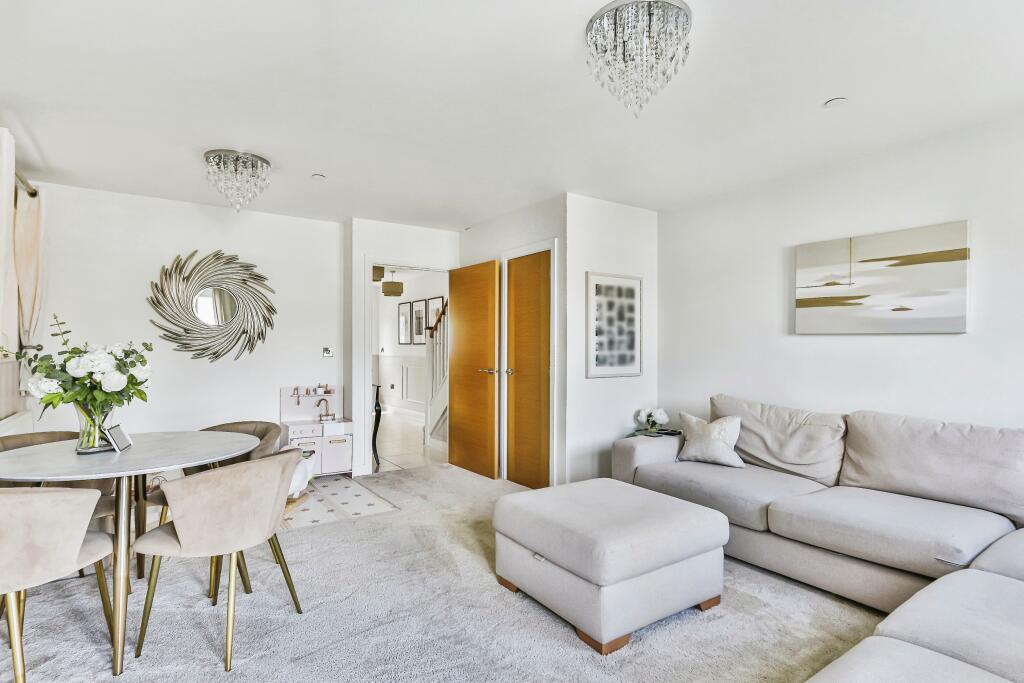 Additional image 3 of Uplands Gardens, BOURNEMOUTH, Dorset, BH8