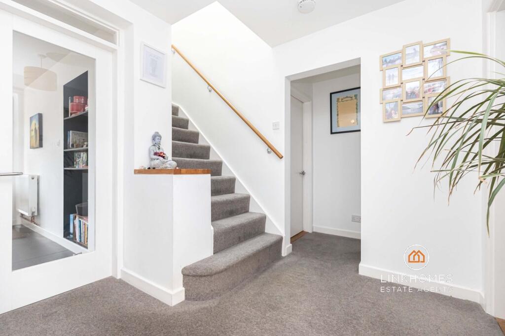 Additional image 32 of Insley Crescent, Broadstone, BH18