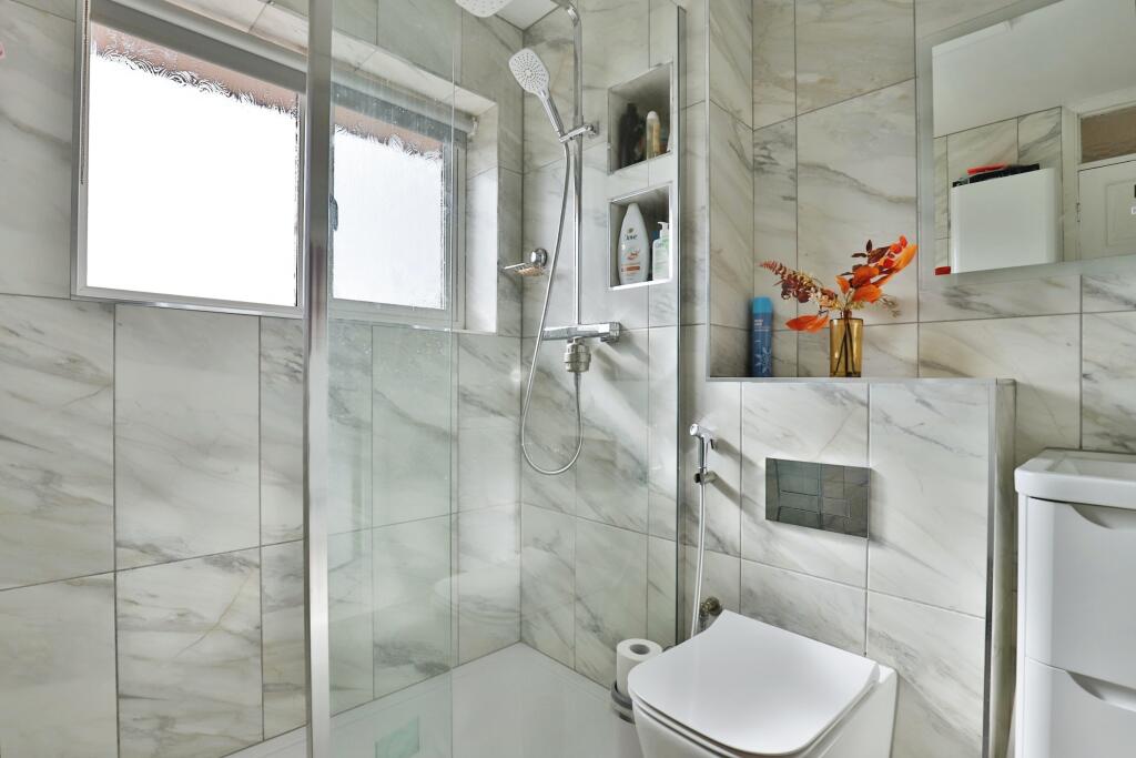 Additional image 13 of Sway Gardens, THROOP, Bournemouth, Dorset, BH8