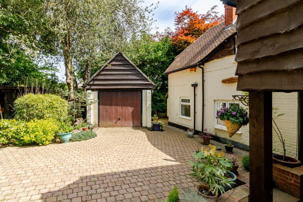 Additional image 25 of Bleak Hill, Harbridge, Ringwood