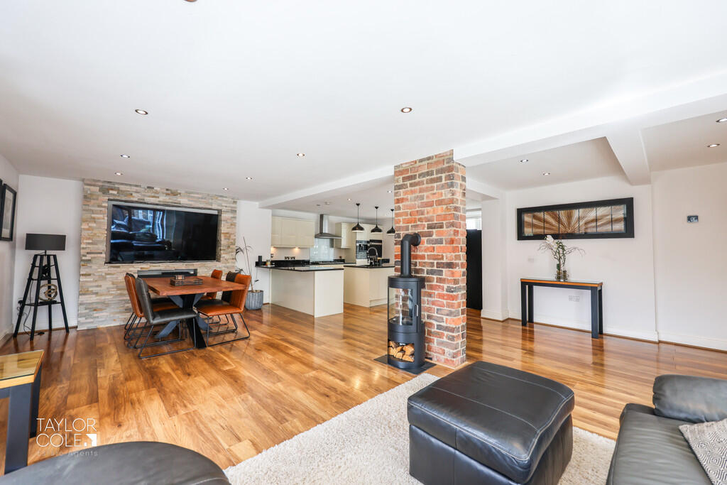 Additional image 4 of Dosthill Road, Two Gates