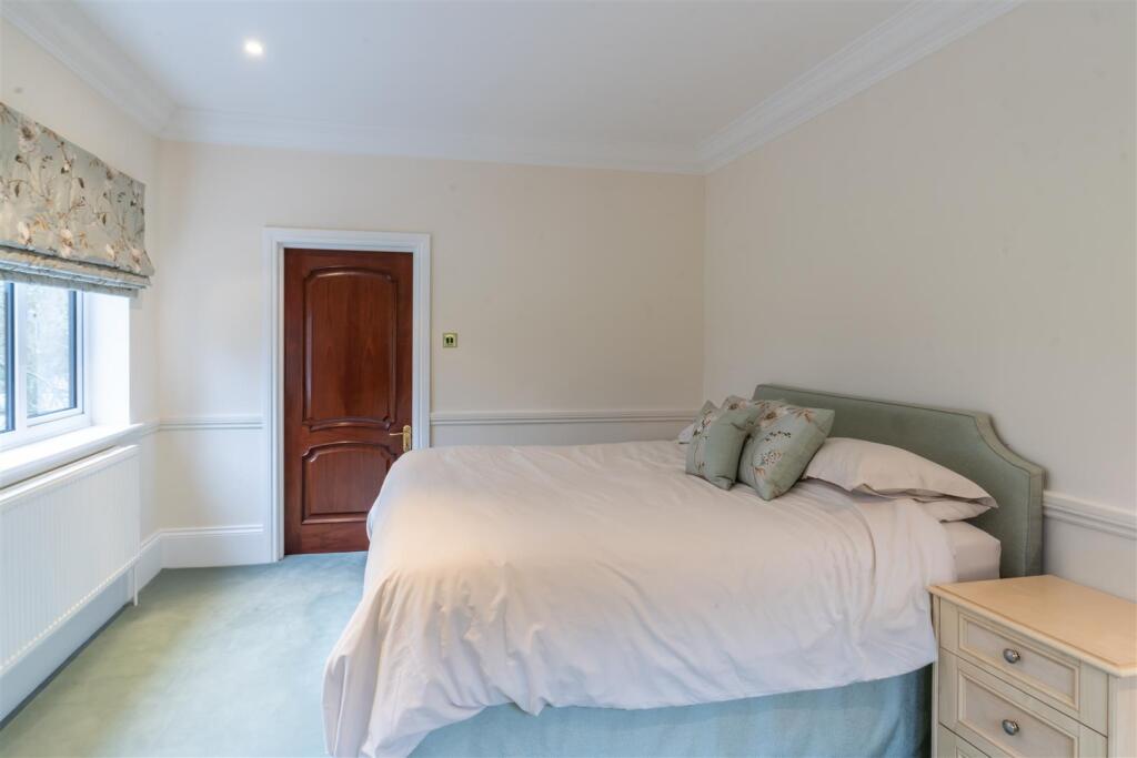 Additional image 18 of Arrowsmith Road, Wimborne