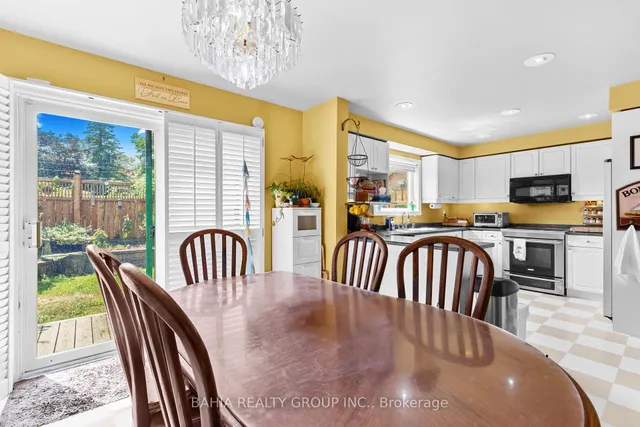 Additional image 40 of 2 Tanis Cres