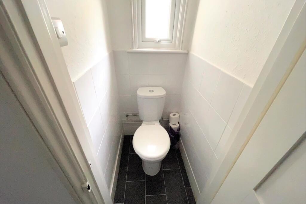 Additional image 10 of Queen Street, Worthing, West Sussex, BN14 7BL