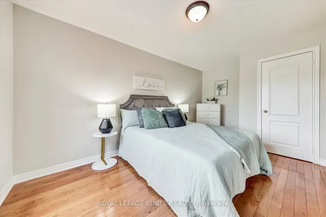 Additional image 29 of 121 Flycatcher Ave