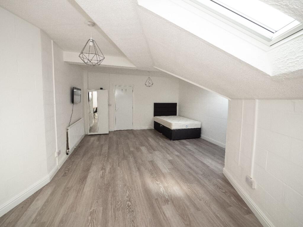 Additional image 7 of Raddlebarn Court, Selly Oak, Birmingham, West Midlands, B29