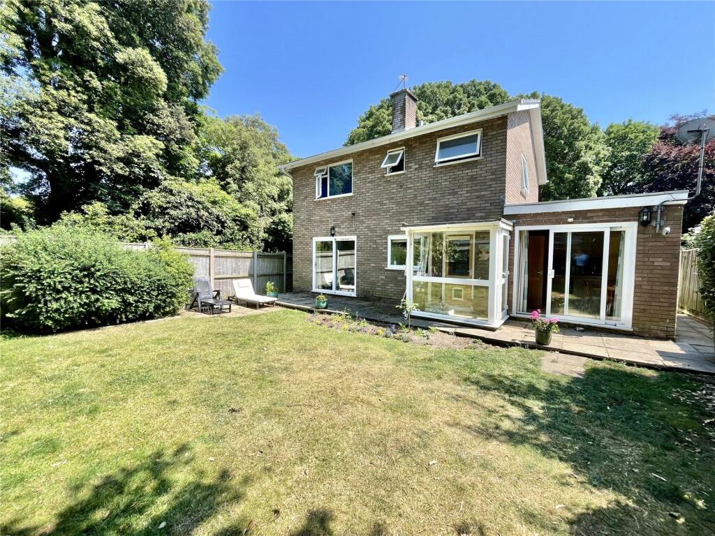 Additional image 17 of Hoburne Gardens, Highcliffe on Sea, Christchurch, Dorset, BH23