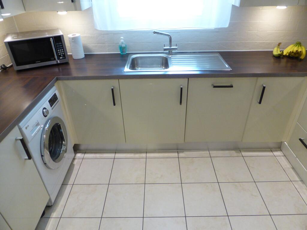 Additional image 6 of Stepney Court - P1620