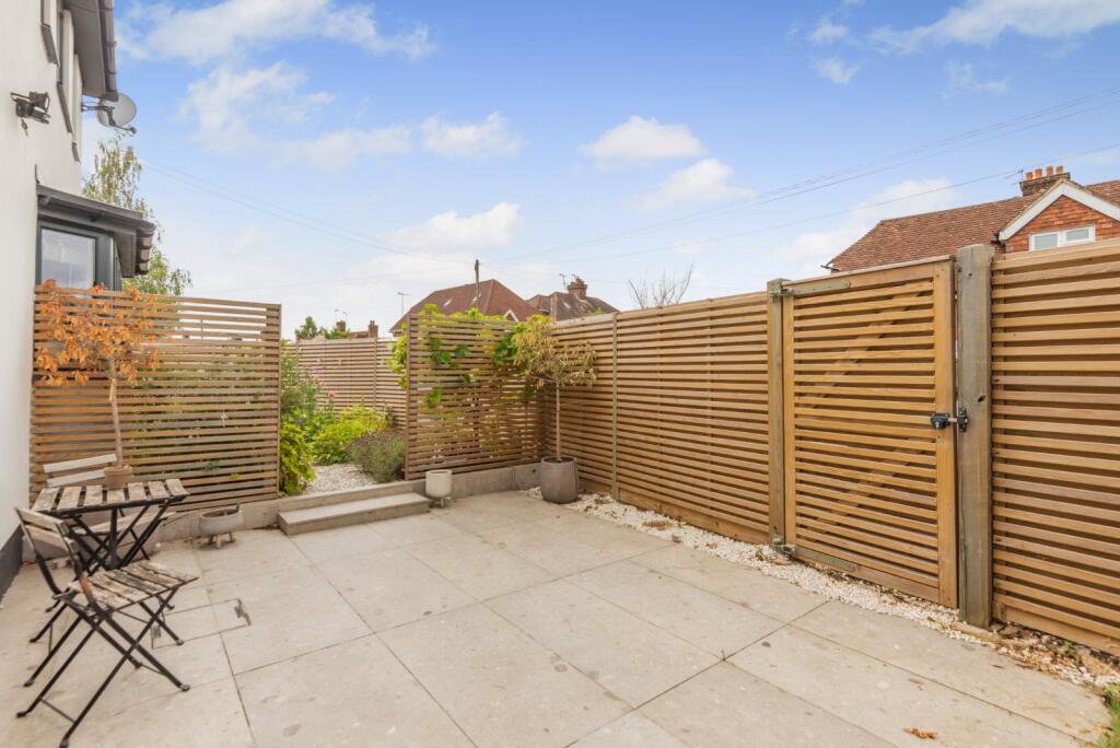 Additional image 31 of Oxford Avenue, St. Albans, Hertfordshire