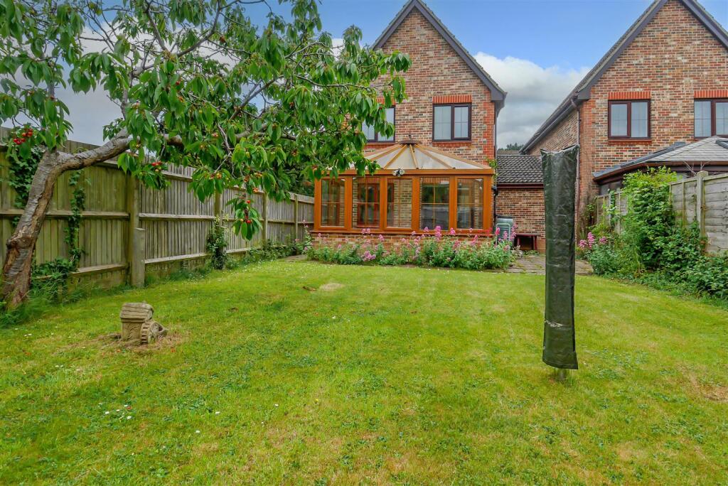 Additional image 16 of Harebell Close, Littlehampton