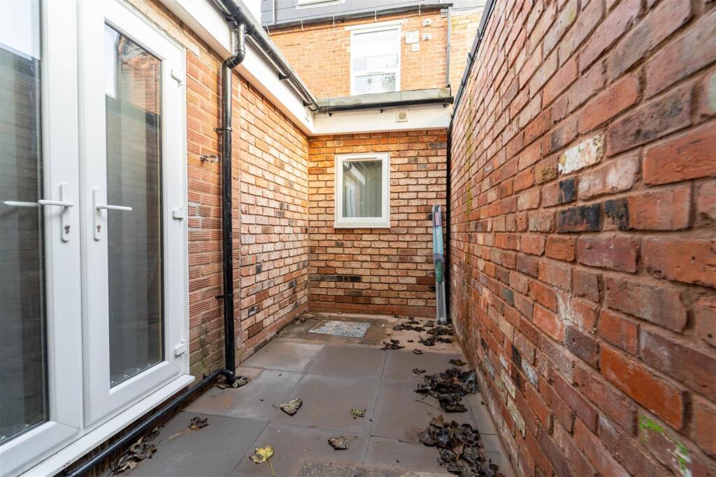 Additional image 29 of Boldmere Terrace, Katie Road, Birmingham, West Midlands, B29