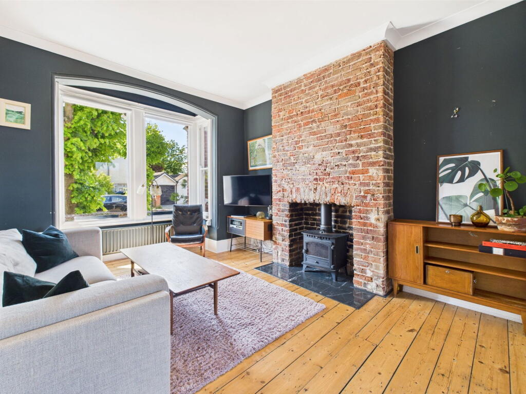 Additional image 18 of Warwick Gardens, Worthing, BN11 1PF