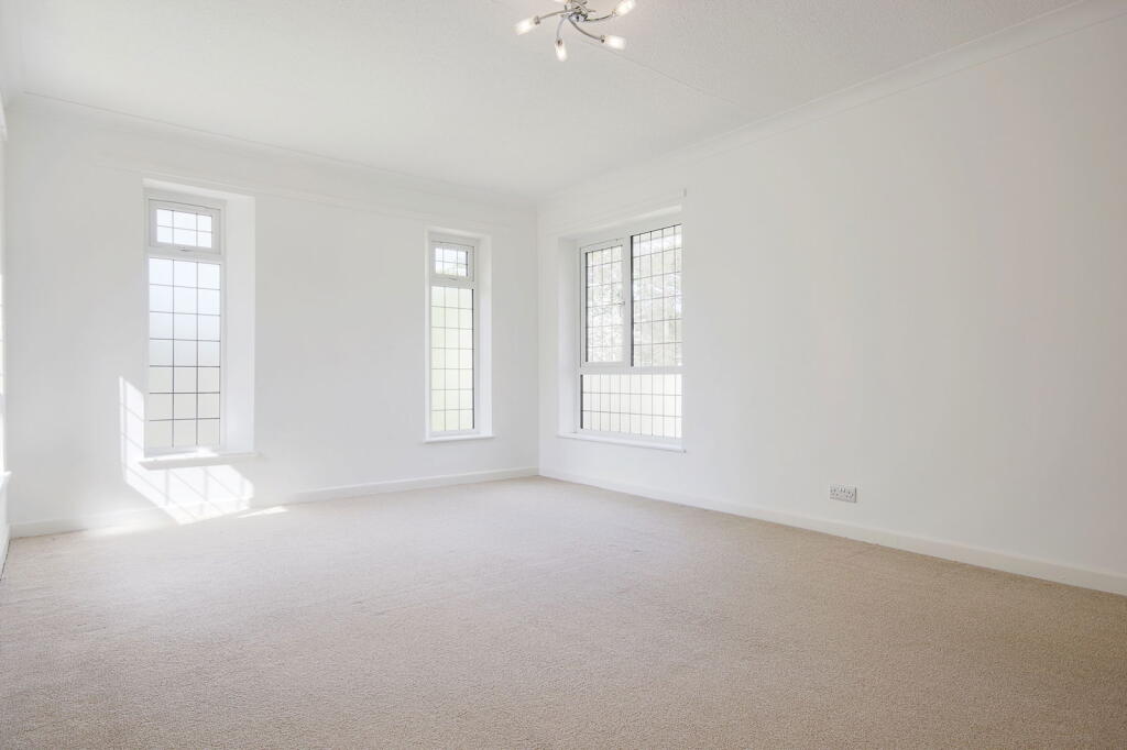 Additional image 25 of Queens Park, Bournemouth