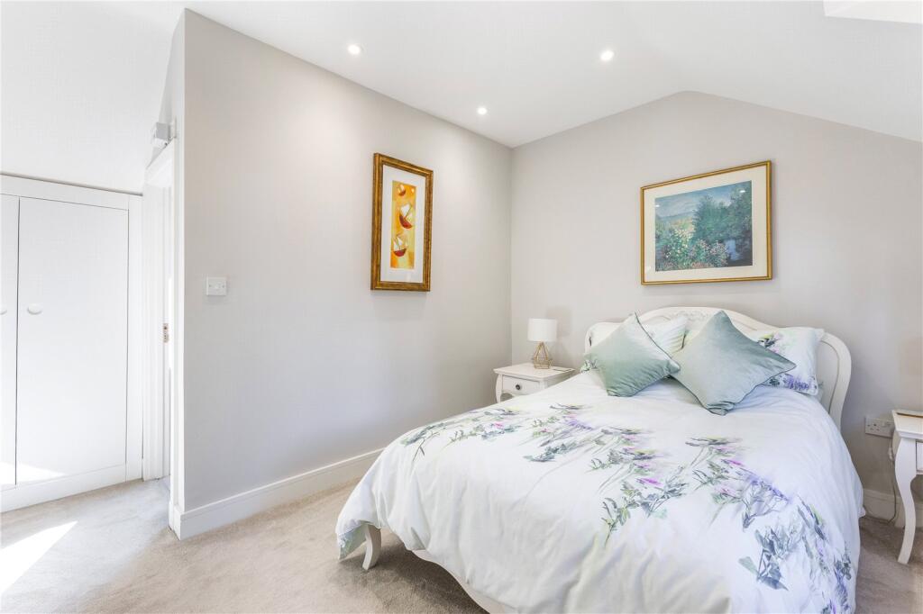 Additional image 18 of Hertford Road, Welwyn, Hertfordshire, AL6