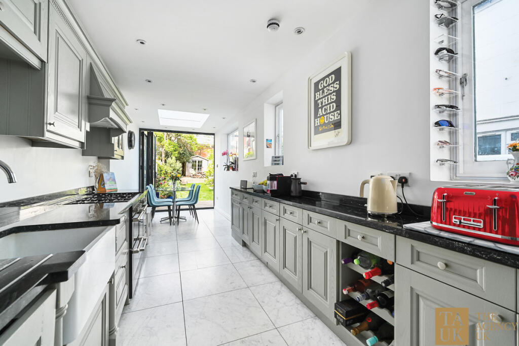 Additional image 37 of Eastern Road, Brighton, BN2