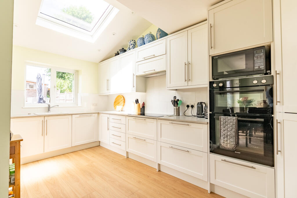 Additional image 2 of Saberton Close, Redbourn, St. Albans, Hertfordshire, AL3